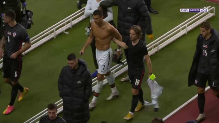 社交活动中 社交活动中